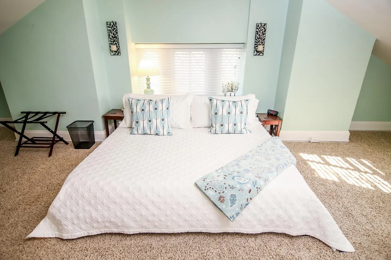 ***** Bed & Breakfast Hawthorne Park Bed And Breakfast Columbus United States